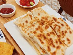 -MADO冰淇淋咖啡馆(淘金店)