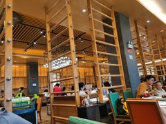 大堂-稻香酒家·34年老字号·港式粤菜(汉街店)