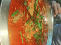 -野山舂·贵州现舂酸汤火锅(鸿通城店)