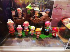 -泡泡玛特POPMART(上海环球港店)