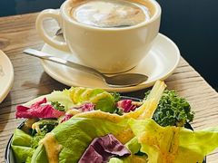 -Common Table · Brunch & Coffee