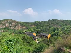 -灵岩山风景区