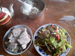 -老根农家饭店