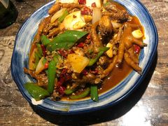 -六福烧烤酒馆(秦隆步行街店)