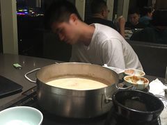 -捞王锅物料理(上海世茂广场店)