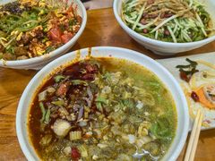 特色三合一-手擀菠菜面(西康路店)