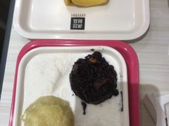 -满记甜品(日月光二店)