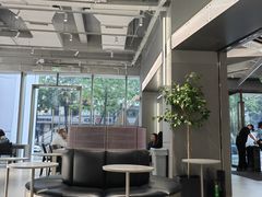 -M Stand(成都COSMO店)