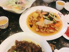 -桃园中华料理炸酱面(燕儿岛路店)