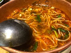 小锅米线-觅山云南菜(泊富ICITY店)