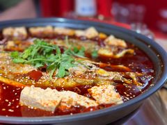 -三顾烤庐·烤鱼·烧烤·龙虾(奉贤店)