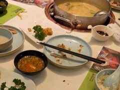 -洪氏嗨捞·猪肚鸡火锅(阳光天地店)