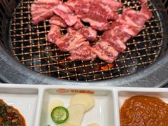 -韩香福烤肉庄园(文化西路店)