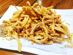 香炸崂山参-俏东方·海味水饺·青岛菜(崂山店)