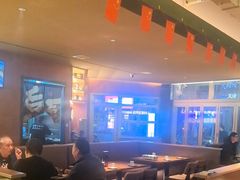 -六福烧烤酒馆(秦隆步行街店)