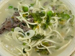 -何永光123鲜牛肉馆(1号店)