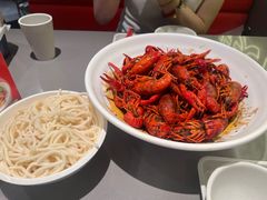 -龙巢盱眙龙虾·牛蛙·烧烤宵夜(八卦岭店)