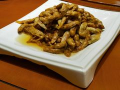 -吴记酱骨炖菜馆(康安路店)