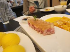 镇江肴肉-勺园中餐厅