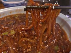 -95号酱骨·一块豆腐(展春园西路店)