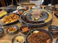 -姜虎东白丁烤肉(虹桥天地店)