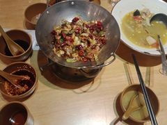 -小六汤包砂煲菜(文景路店)
