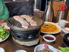 -辛氏火炉·韩式古法烤肉(松北店)