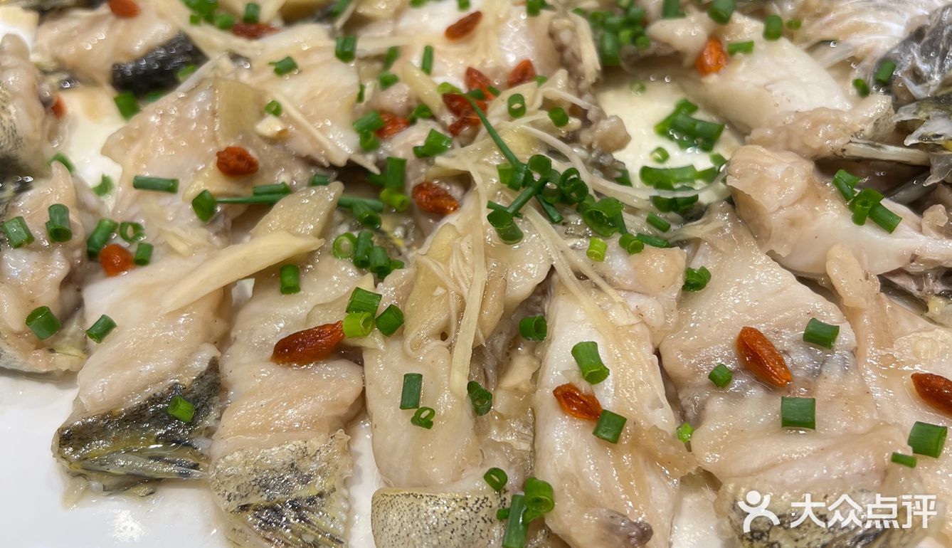 私人订制饭堂，又可以唱k，很正的一个聚餐地方