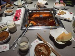 -海底捞火锅(关山保利店)