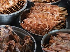炸 鵪鶉-珍成炸滋味