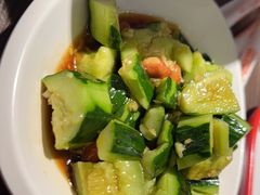 凉拌黄瓜-胖哥俩肉蟹煲(湖滨银泰in77店)