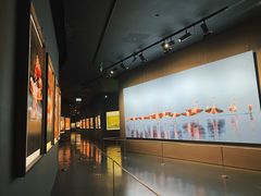 -罗红摄影艺术馆