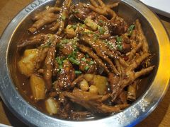 鸡翅煲-谢蟹浓·肉蟹煲(新奥店)