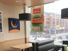 -德克士(东大街店)