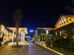 -陈仓老街美食天地