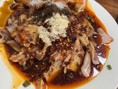 凉拌耳朵-温记府廟豆汤饭·始于1955年(海椒店)