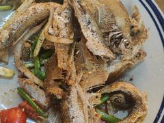 -芦茨金富饭庄·25年老字号·专做稻草鸡