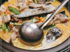 -饭怕鱼·黄焖鲟龙鱼(湖大店)