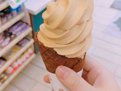 -全家便利店(洛川东路店)