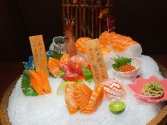 秒懂三文鱼-文三酒肆自助放题(新街口友谊广场店)