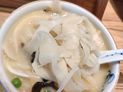 鸡汁脆笋锅-四季民福烤鸭店(前门廊房二条店)