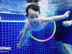 -龙格亲子游泳俱乐部(泊富中心)