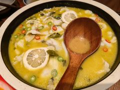 -泥糊破店小酒馆·团建聚餐(南京西路店)