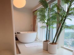 -芷迹江景酒店(五一广场汇景城店)