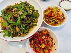 -独一佳老胡湘菜馆(矿山路店)