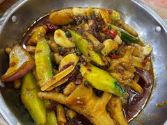 -江城燕子大排档(江汉路步行街店)