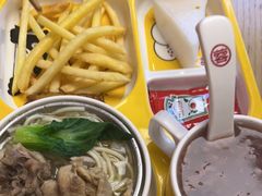 -蓉李记成都名小吃(宜昌伍家岗万达店)