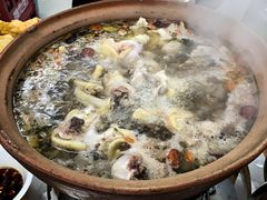 -威邵鸡煲(西华路总店)