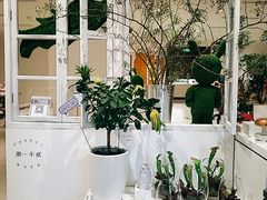 -潮一不贰·法式甜品·生日蛋糕·西式简餐(外滩店)