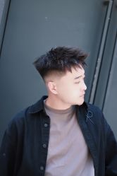 -米娜男士新国潮理发馆